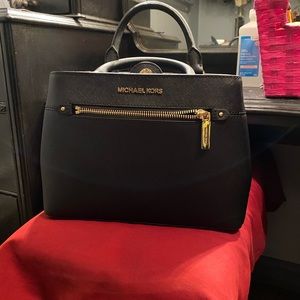 Small Black Michael Kors Purse